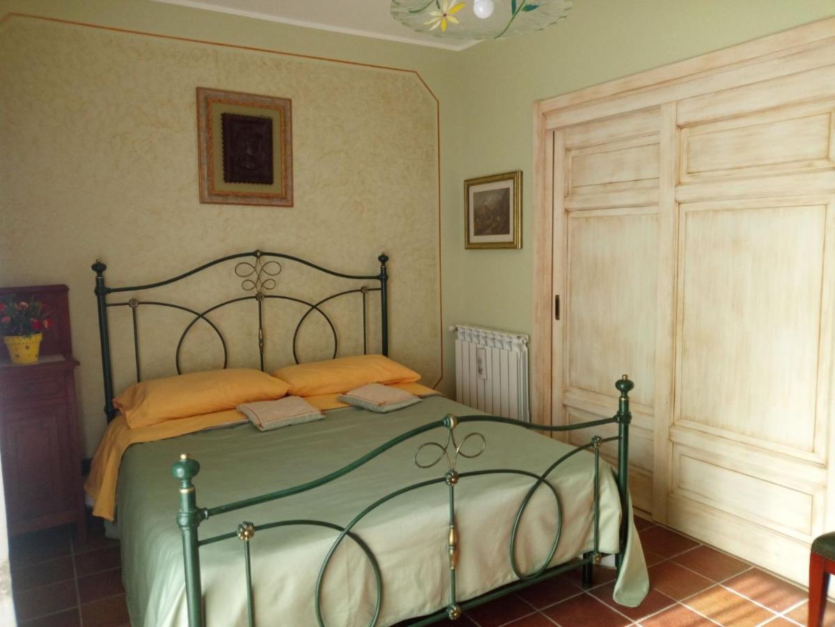 B&B Villa Carmen Sant'Alessio Siculo Bagian luar foto